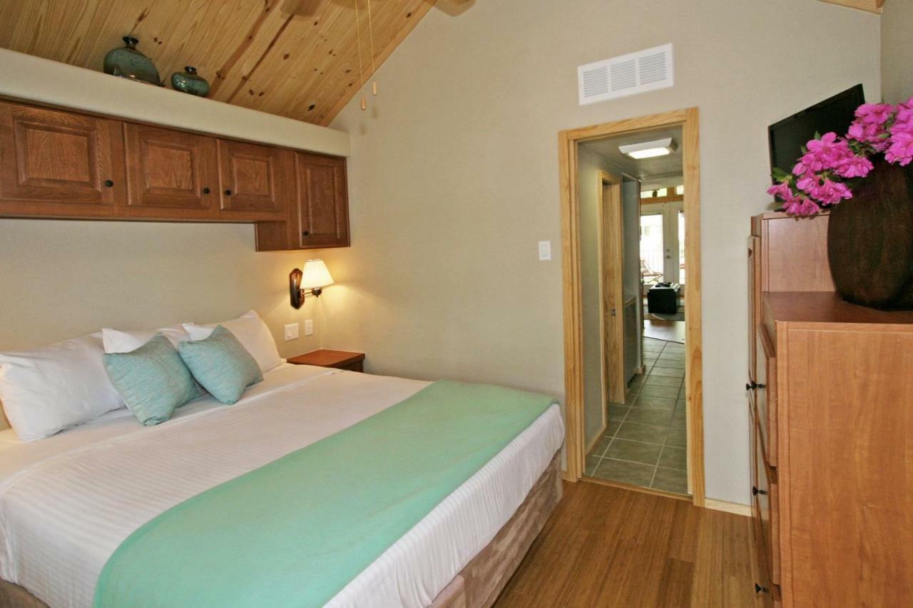 Live Oak Landing Hotel Freeport Luaran gambar